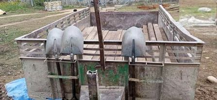 मोहन्याल ७ बाट  अवैध सालको काठसहित ट्याक्टर र चालक पक्राउ