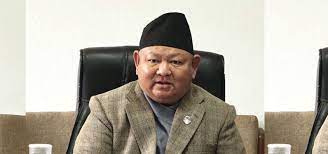 पर्यटनमन्त्री प्रेम आलेविरुद्ध सर्वोच्चमा मुद्दा दायर