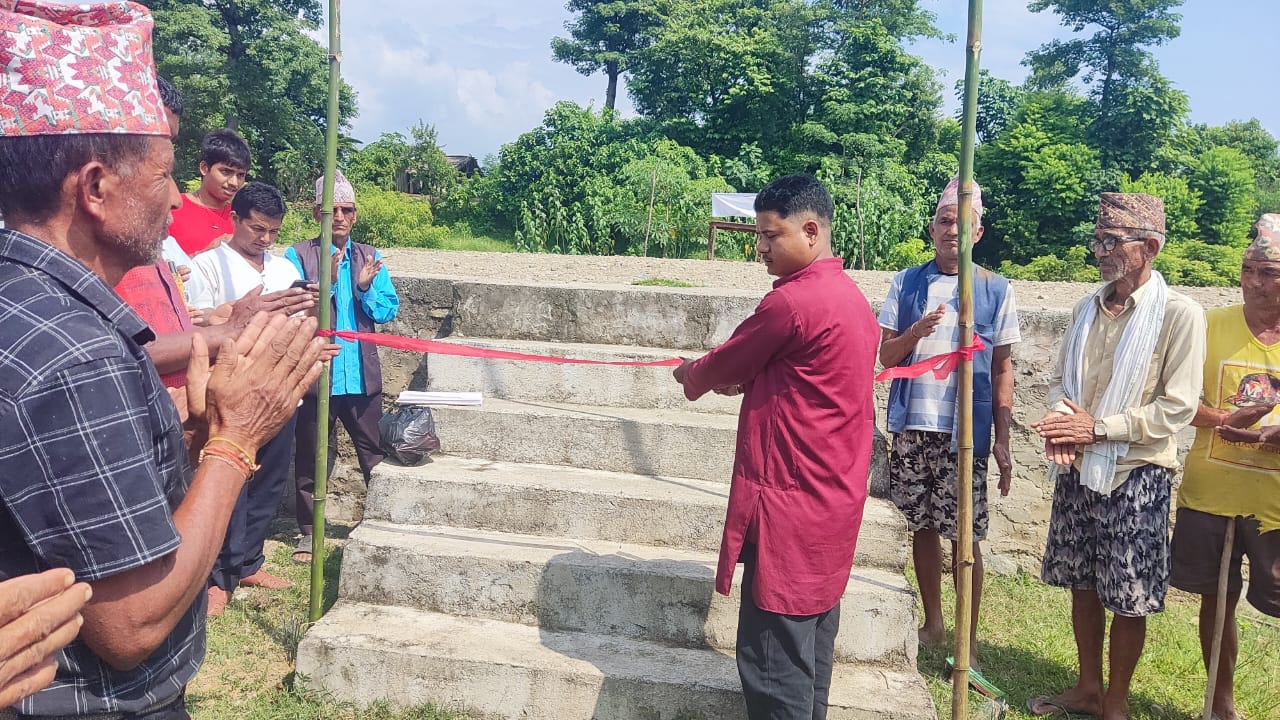 लम्किचुहा ६,मा पृत्यऔंसि मंच उद्घाटन