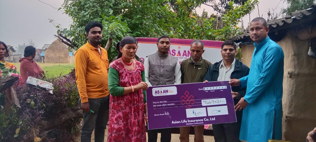 एशियन लाइफ इन्स्योरेन्सले गर्यो मृत्यु दावी भुक्तानी
