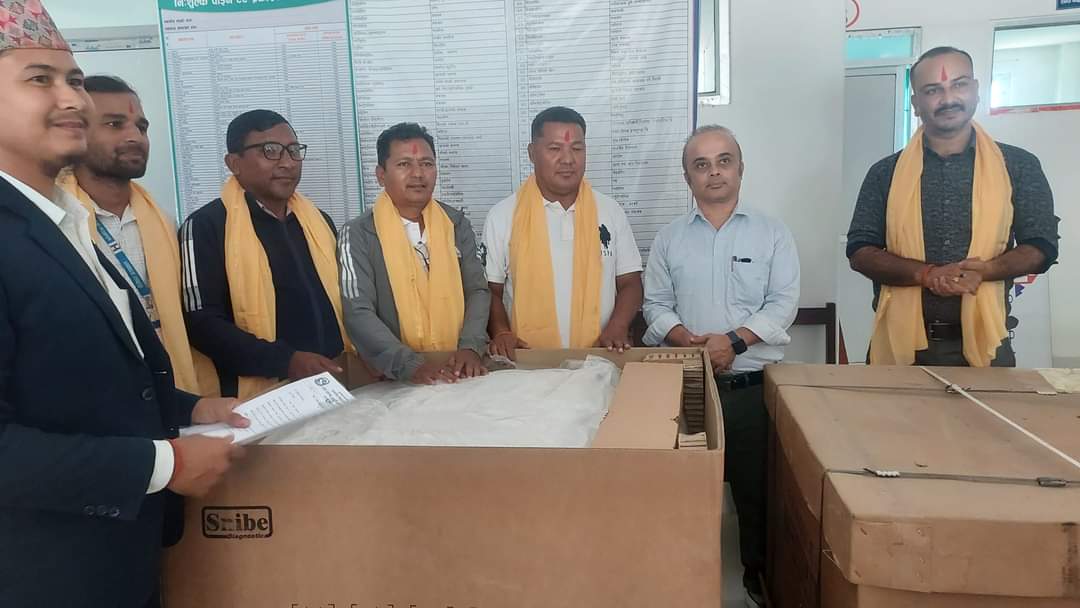 दोदोधरा अस्पताललाई १ करोड बराबरको स्वास्थ्य उपकरण हस्तान्तरण