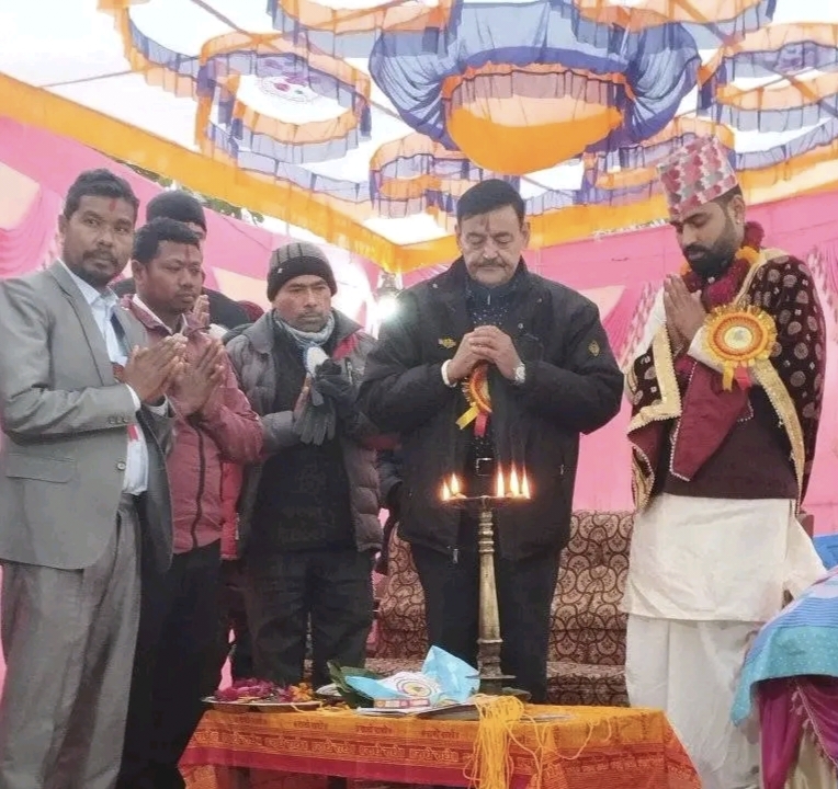 लम्किचुहा-९ प्रतापपुरमा अवस्थित जीर्ण मन्दिर निर्माणका लागि महायज्ञ