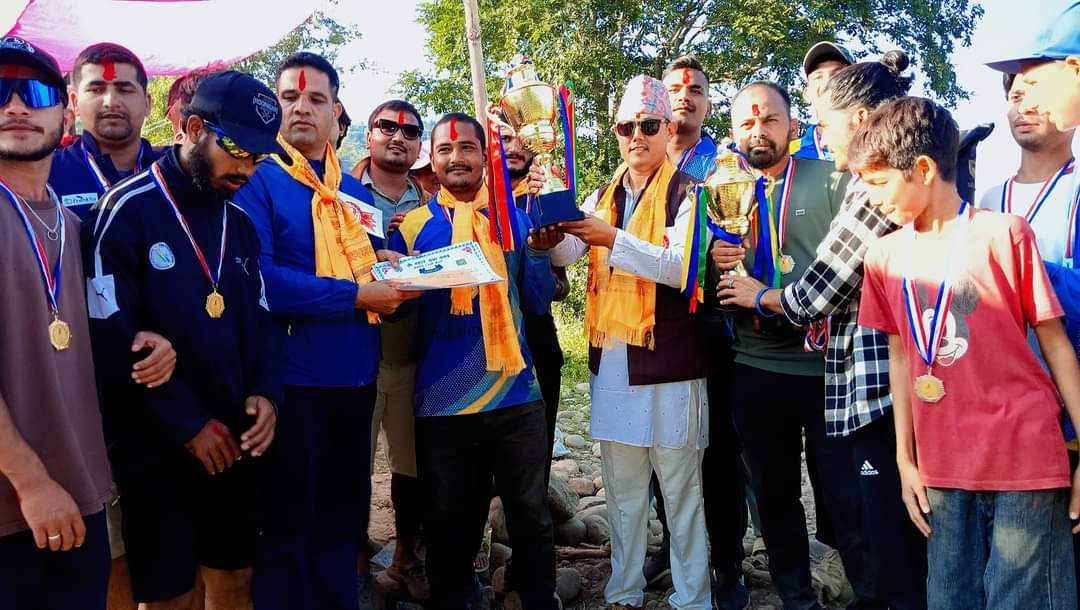 खुल्ला क्रिकेट प्रतियोगिताको उपाधी NVSC क्लब सोल्टालाई
