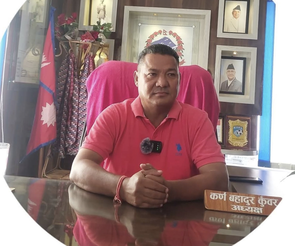 जनतालाई नि:शुल्क पुर्जा बाँडौँ नभए राजस्व घटाऔं:अध्यक्ष कर्ण कुँवर