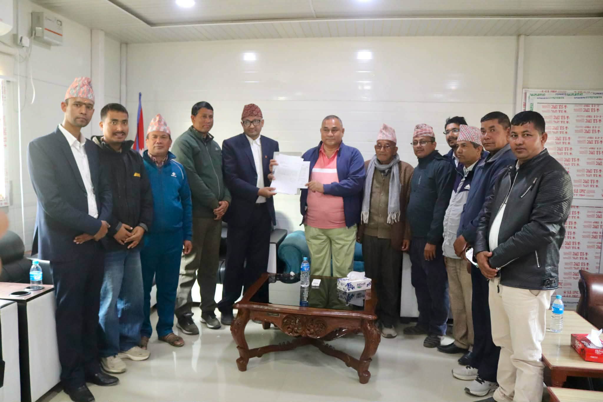 वन व्यवस्थापन सवाल सम्बोधन गर्न गठित कार्यदलले बुझायो मुख्यमन्त्री शाहलाई प्रतिबेदन
