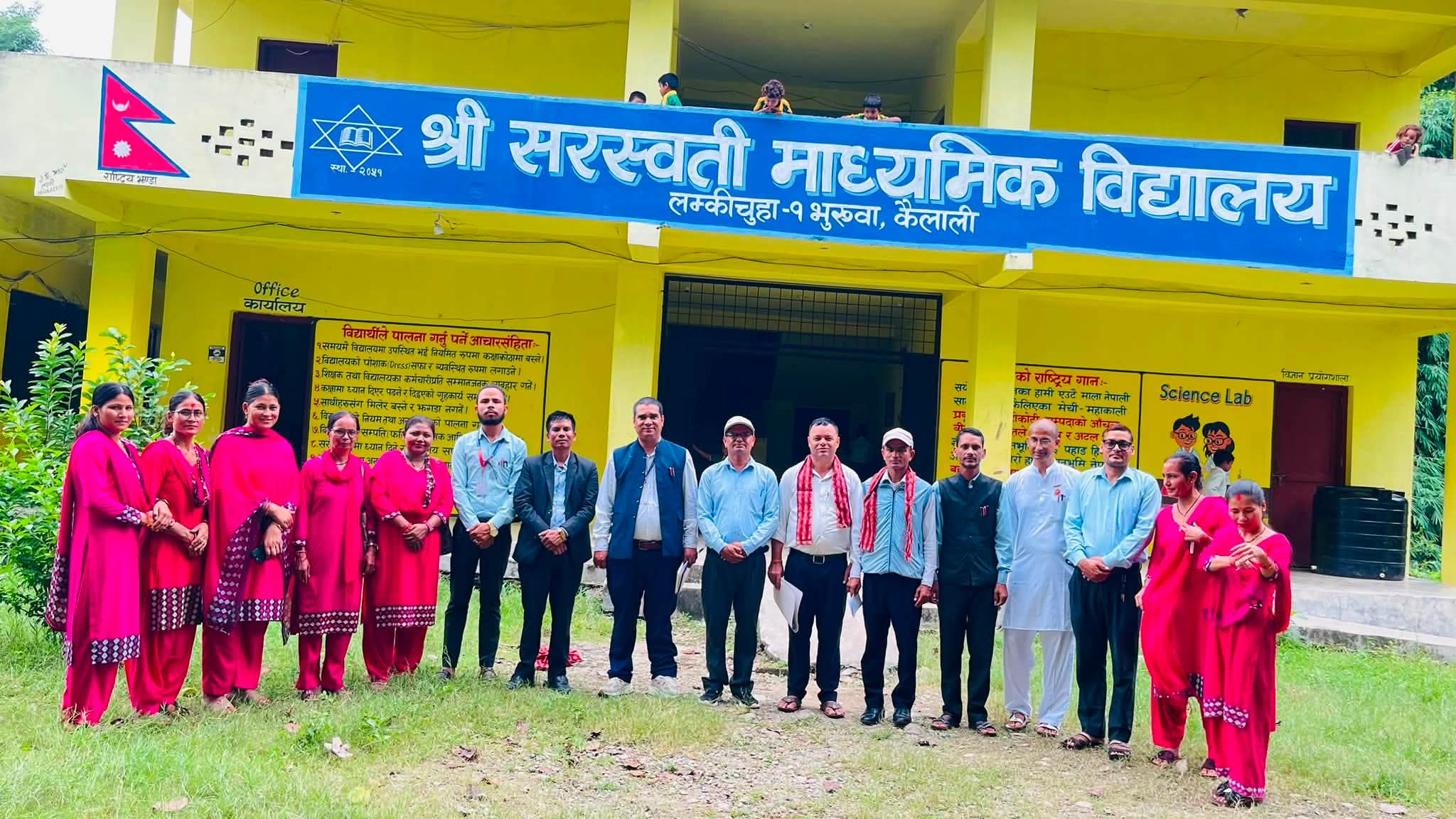 लम्कीचुहाका विद्यालयमा शिक्षा शाखाको एक्सन,डिजिटल कक्षादेखि दिवाखाजासम्म कडाइ